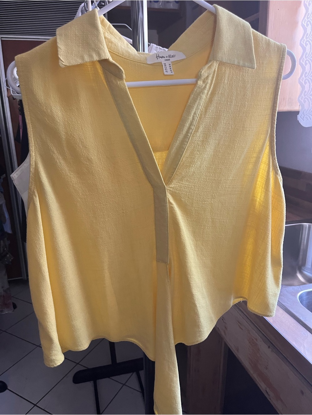 Haver & Blair Yellow Tie-Front Sleeveless Top